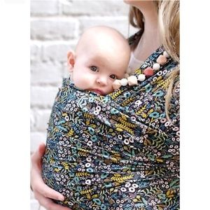 Solly Baby Wrap x Rifle Paper Co, exclusive wrap